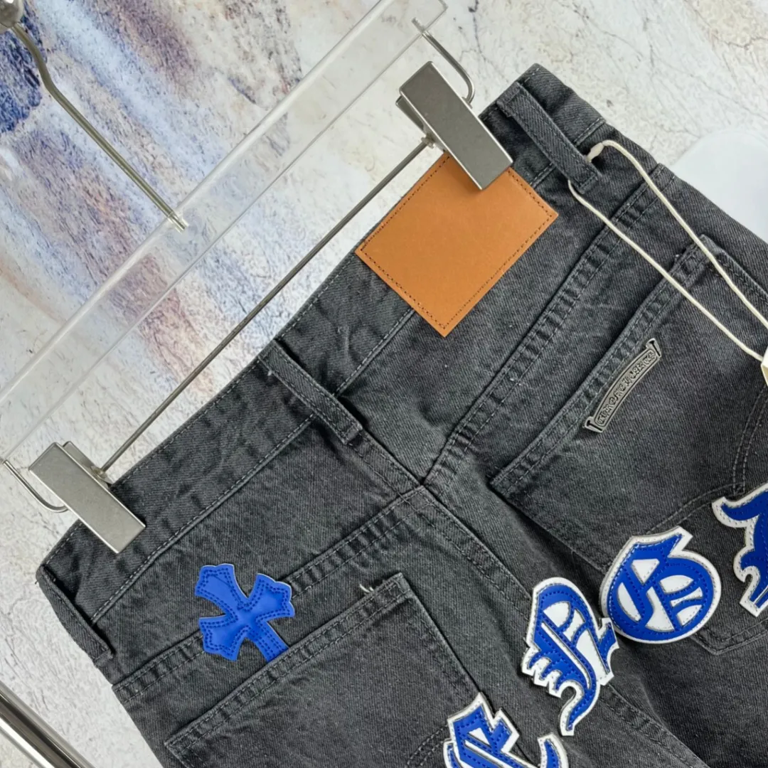 KL 🔘 𝐂𝐡𝐫𝐨𝐦𝐞 𝐇𝐞𝐚𝐫𝐭 CH Come Hearts 2026 ， ，Classic ， ， Same Style Versatile 。 ， 、 ， ； Versatile ， 、 ， ， 。 ， ， ，Breathable ， 。 Retro ， ， 。 ： 、 、Authentic ，Quality 。 、 ， ， Hot Sale， ！ Size：S M L XL（28.30.32.34） ：Black